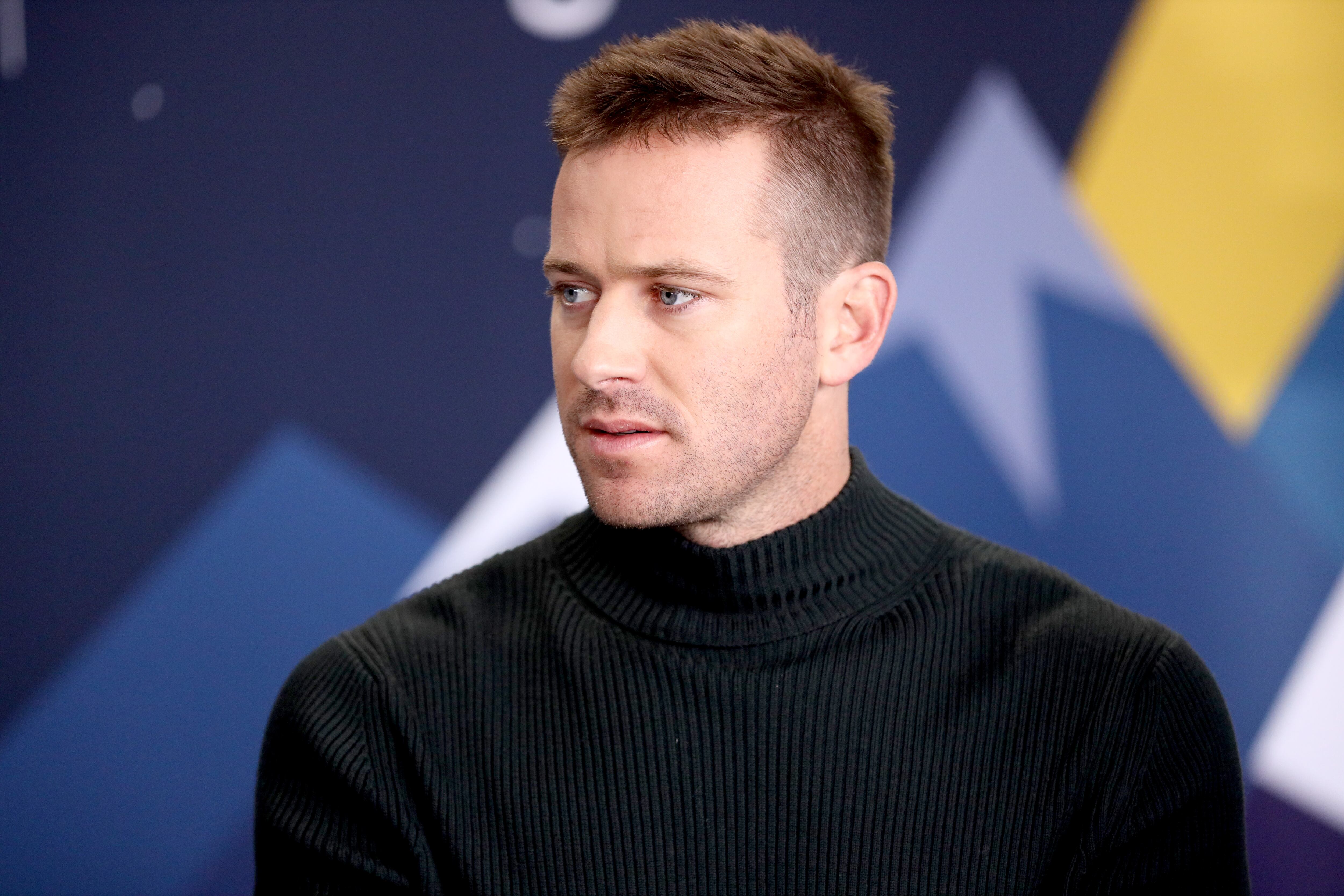 Armie Hammer asegura que “nunca ha sido más feliz” que después de ser “cancelado” 