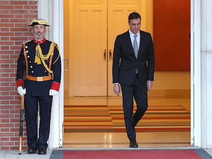 El presidente del Gobierno, Pedro Sánchez, antes de recibir al secretario general de la OTAN, Mark Rutte, el lunes en La Moncloa.