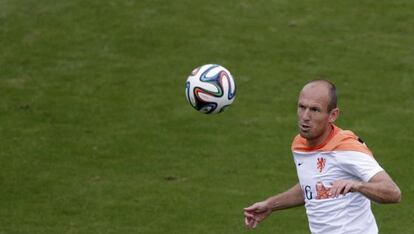Robben, durante un entrenamiento con Holanda.