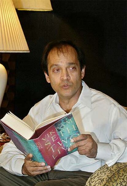 El autor indio Vikram Seth.