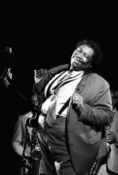 B. B. King en 1984 en el festival de jazz de San Sebastian.