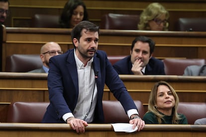 El diputado de Podemos Javier Sánchez Serna, este martes, durante el pleno del Congreso de los Diputado.