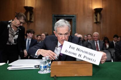 Federal Reserve Chair Jerome Powell arrives to testify before a Senate Banking, Housing, and Urban Affairs Committee hearing on Capitol Hill in Washington, U.S., March 7, 2024. REUTERS/Tom Brenner