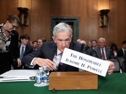 Federal Reserve Chair Jerome Powell arrives to testify before a Senate Banking, Housing, and Urban Affairs Committee hearing on Capitol Hill in Washington, U.S., March 7, 2024. REUTERS/Tom Brenner