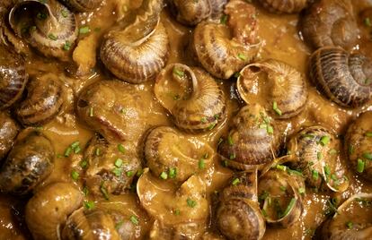 Caracoles especiales, el plato icónico del restaurante.
