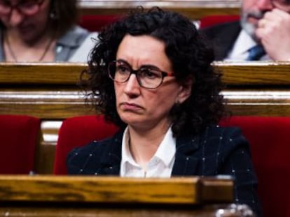 La secretaria general de ERC, Marta Rovira, ha anunciado que no comparece en el Supremo y que se marcha del país