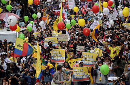 Protesto em Bogotá em 28 de abril contra a reforma tributária promovida pelo presidente da Colômbia, Iván Duque.