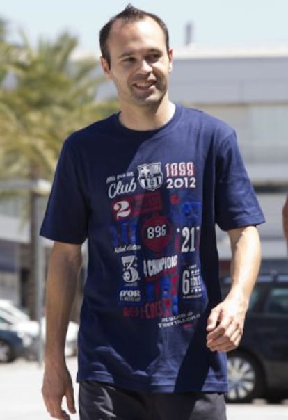Andres Iniesta, a su llegada a la ciudad deportiva.