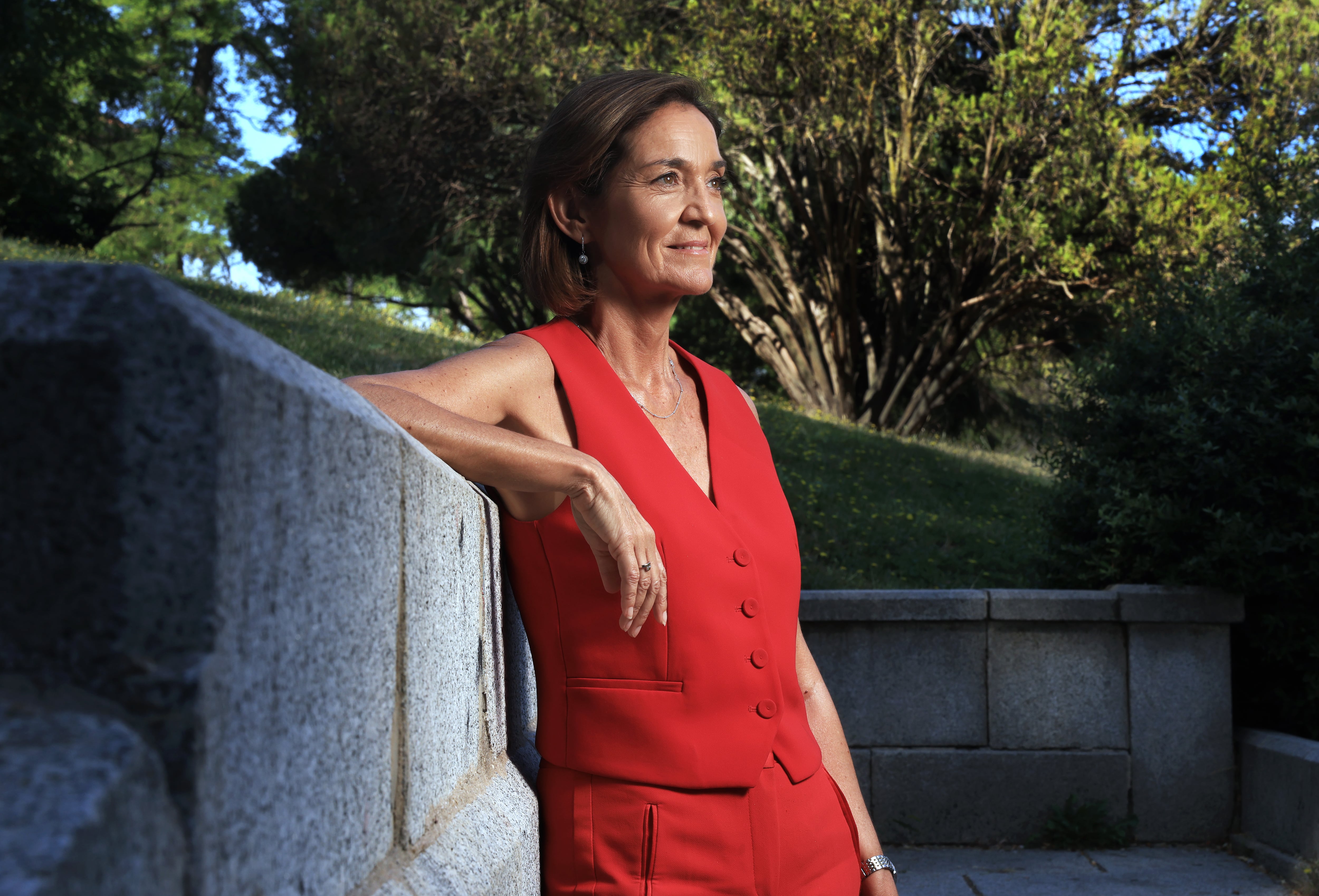 La portavoz del PSOE en el Ayuntamiento de Madrid, Reyes Maroto, en el parque de las Vistillas, el 14 de julio de 2026. 