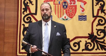 Toma de posesión de Andrés Marínez como alcalde de Arroyomolinos.