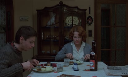 'Jeanne Dielman, 23, quai du Commerce, 1080 Bruxelles'den bir an.