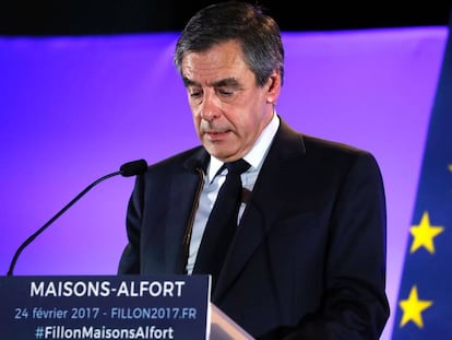 Fran&ccedil;ois Fillon, candidato de Los Republicanos, en un acto en Maisons-Alfort, cerca de Paris, este viernes.