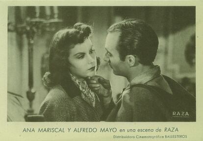 Tarjeta promocional de 'Raza', dirigida por Jose Luis Saénz de Heredia (1941) sobre un guion de Franco.
