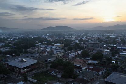 San Pedro Sula, en Honduras, es considerada una de las ciudades más peligrosas del mundo. Casi la mitad de sus 800.000 habitantes viven en situación de pobreza, según datos del Instituto Nacional de Estadística del país centroamericano.