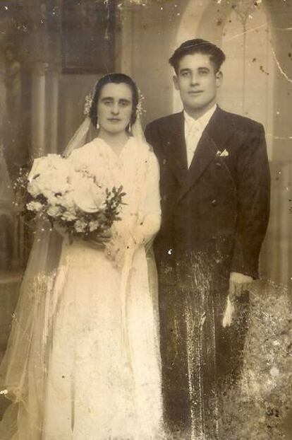 Dolores Juárez y Rafael Mesa, el día de su boda.