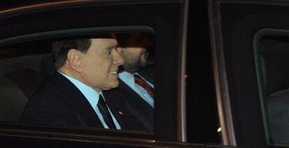Berlusconi abandona su residencia el pasado 13 de noviembre.