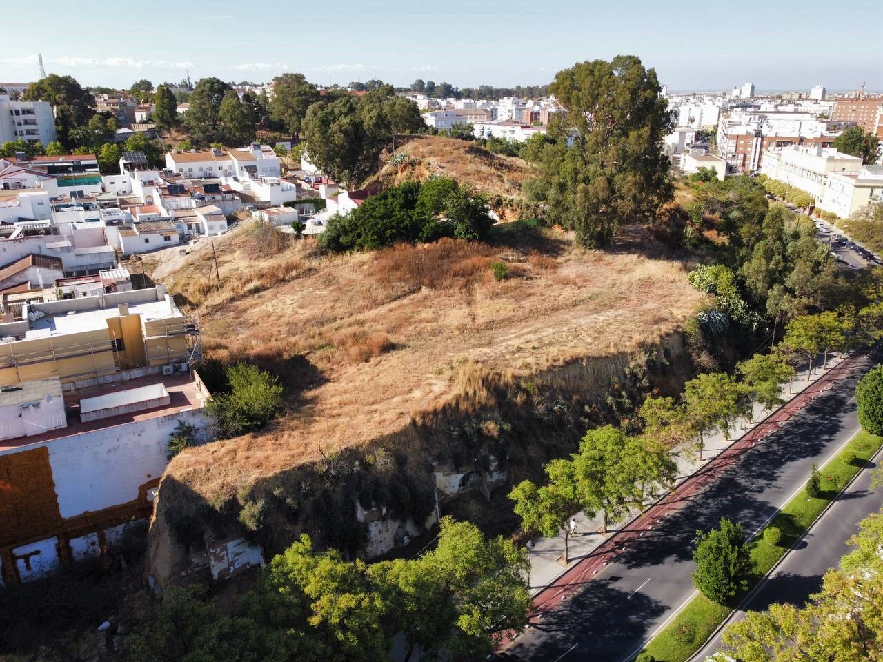 Estado actual del Cabezo de La Joya (Huelva), donde está previstos los cuatro edificios.