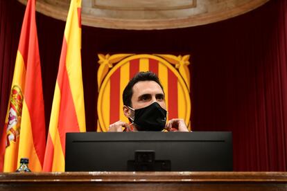 El presidente del Parlament, Roger Torrent, en el pleno de la Cámara catalana.
