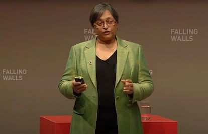 La epidemióloga Quarraisha Abdool Karim, directora científica del Centro del Programa de Investigación para el SIDA en Sudáfrica.