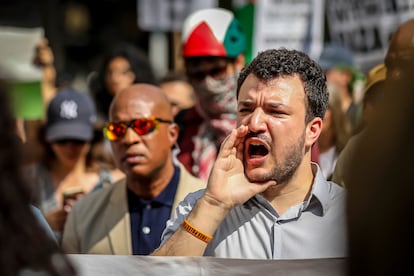 Mahmud Khalil, en una marcha en protesta por la crisis humanitaria en Gaza