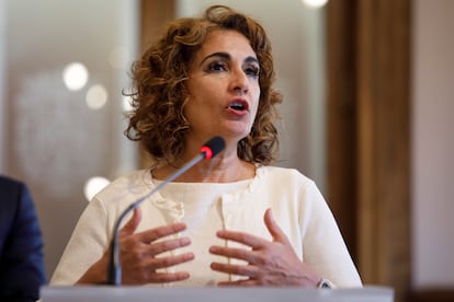 La ministra de Hacienda y Función Pública, María Jesús Montero, la semana pasada en Granada.
