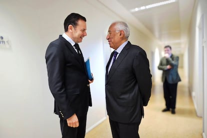 Luís Montenegro y António Costa, este sábado en Lisboa.