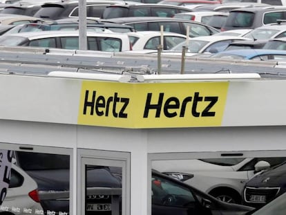 Oficina de Hertz en un aeropuerto francés. 