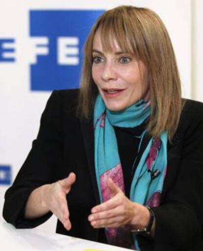 La presidenta de Microsoft en España, María Garaña, durante la entrevista con Efe en la que dijo, entre otras cosas, que Microsoft invertirá 20 millones de euros en España en el "espectacular" lanzamiento de la Xbox One, la nueva generación de la consola de entretenimiento que llegará a España el próximo día 22.