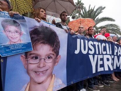 Concentración para protestar por el archivo del caso Yéremi Vargas, el 2 de diciembre de 2017 en Las Palmas.