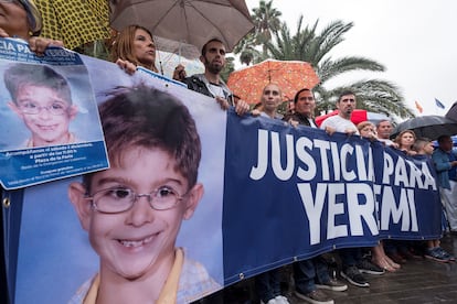 Concentración para protestar por el archivo del caso Yéremi Vargas, el 2 de diciembre de 2017 en Las Palmas.