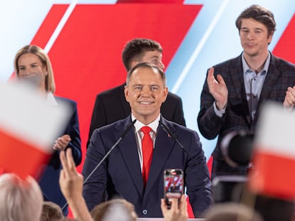 Karol Nawrocki, ganador de las elecciones presidenciales polacas, este domingo en Varsovia.