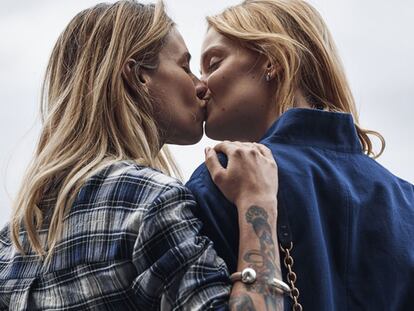 La de & Other Stories y otras campañas que apuestan por parejas del mismo sexo