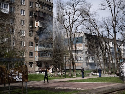 Edificios bombardeados en Avdiivka, ciudad de Donestsk, este sábado.
