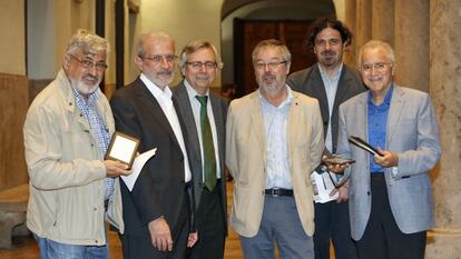 Jenaro Talens, Esteban Morcillo, Antonio Ari&ntilde;o, Josep Torrent, Andr&eacute;s Boix y &Aacute;ngel L&oacute;pez momentos antes de su participaci&oacute;n en Claustre Obert.