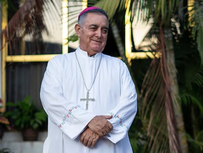 Salvador Rangel Mendoza, obispo de Chilpancingo, en la casa episcopal, en febrero de 2022.