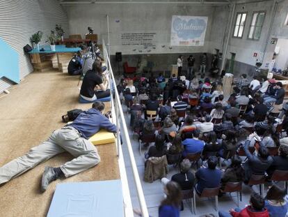 Madream, evento celebrado en el espacio HUB de " coworking" que hace un año reunió a medio centenar de jóvenes emprendedores de entre 17 y 25 años.