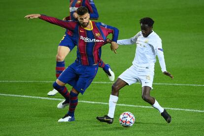 Piqué, justo antes de cometer el penalti y recibir la expulsión.