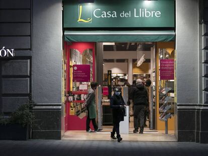 Entrada de la llibreria Casa del Llibre, al passeig de Gràcia de Barcelona, el dijous.