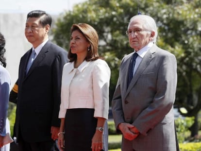 La presidenta de Costa Rica recibe al presidente chino.