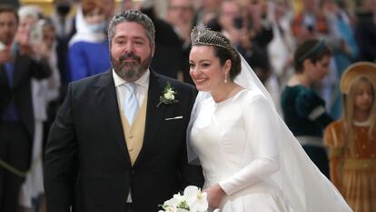 El duque Jorge Mikhailovich y Rebecca Bettarini, durante su boda en San Petesburgo el 24 de septiembre.