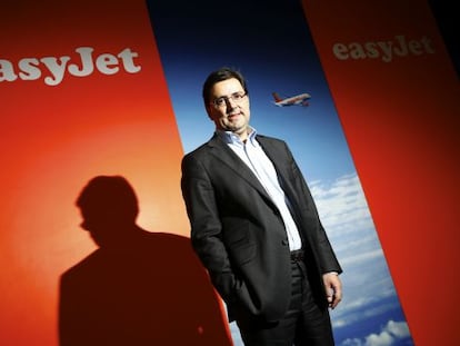 Javier Gándara, en las oficinas de easyJet en el aeropuerto de Barajas.