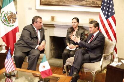 El gobernador Chris Christie y el presidente de México, Enrique Peña Nieto, durante su reunión este miércoles en la capital mexicana.