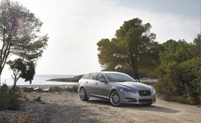 Jaguar xf sportbrake.