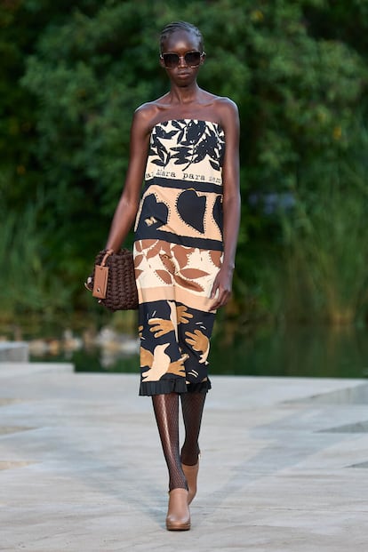 Max Mara Resort S23 Look 26