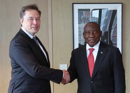 Elon Musk se reúne con el presidente de Sudáfrica, Cyril Ramaphosa, el pasado 23 de septiembre en Nueva York. 