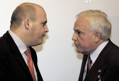 José Manuel Baltar (izquierda) y su padre en el congreso del PP de Galicia de 2008.