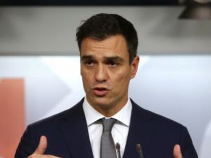 Pedro Sánchez en la sede del PSOE.