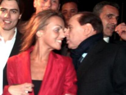Silvio Berlusconi y Francesca Pascale.