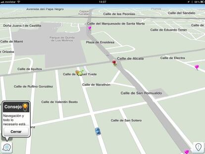 Waze es una red social de tráfico, que funciona en móviles y tabletas.