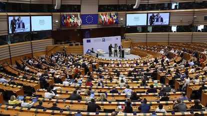 El hemiciclo de la sede bruselense del Parlamento Europeo.